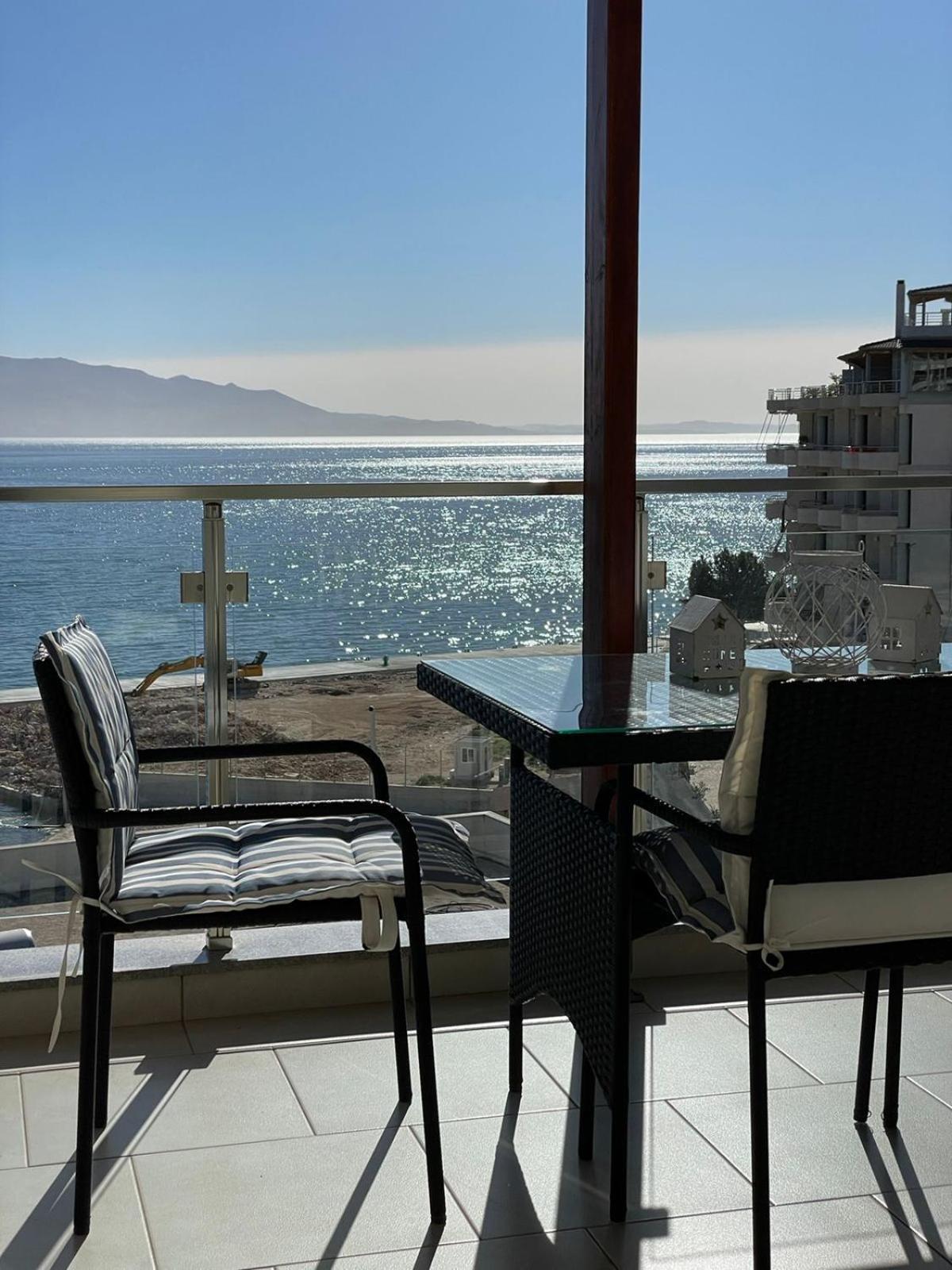 Anna Apartments Sarandë エクステリア 写真