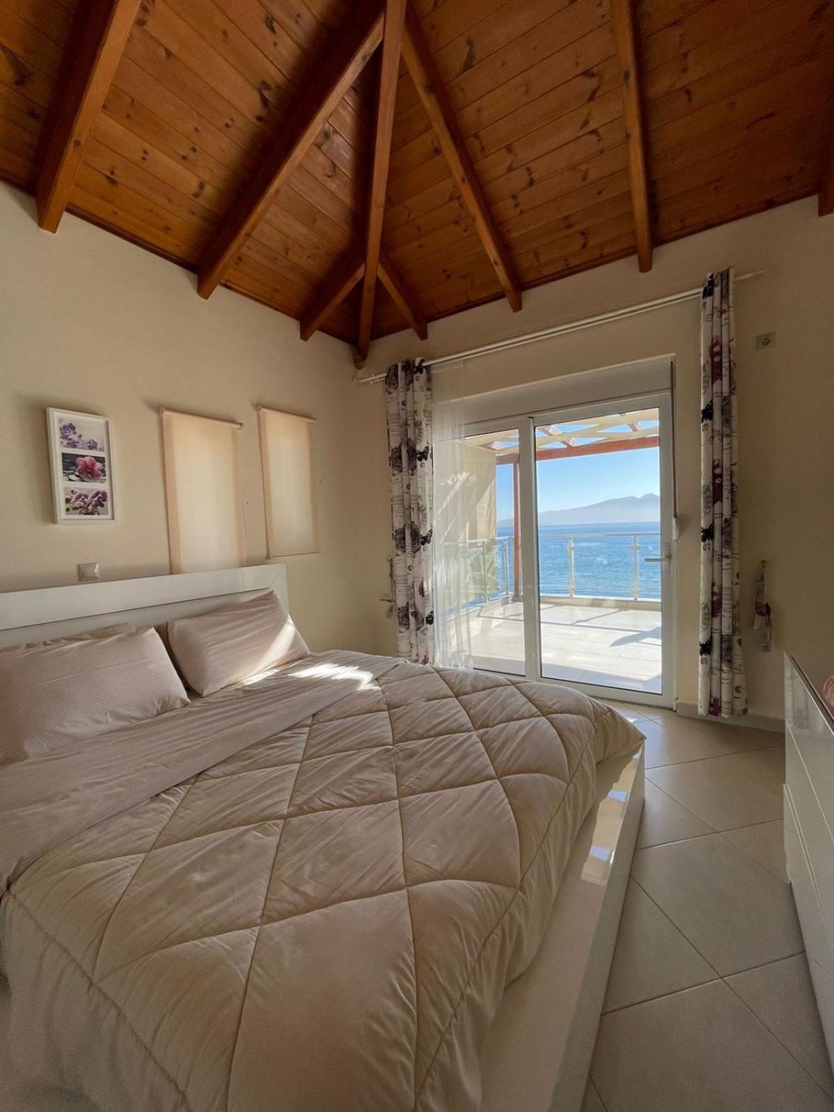 Anna Apartments Sarandë エクステリア 写真