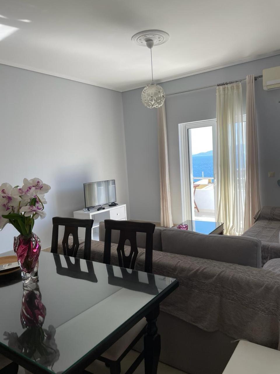 Anna Apartments Sarandë エクステリア 写真