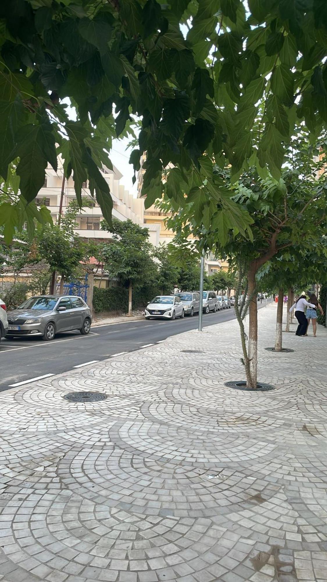 Anna Apartments Sarandë エクステリア 写真