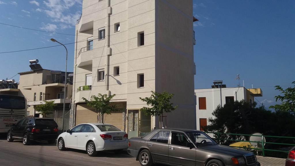 Anna Apartments Sarandë エクステリア 写真