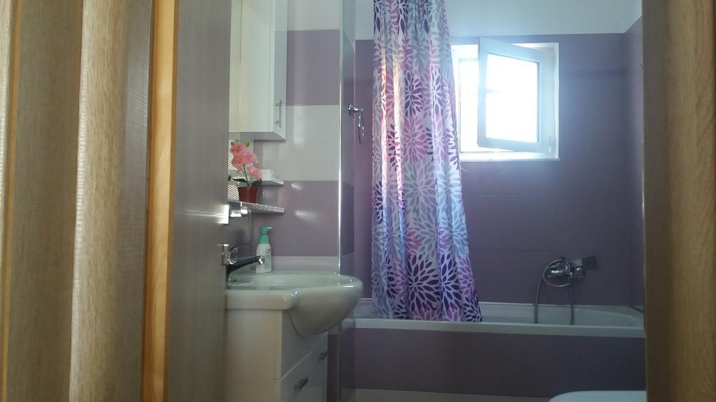 Anna Apartments Sarandë エクステリア 写真